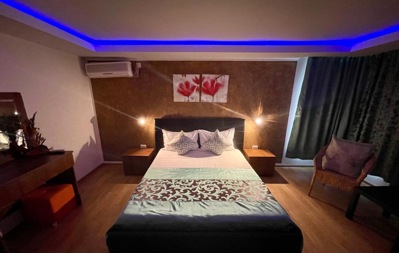Vamabel House Bed & Breakfast Vama Veche Exterior foto