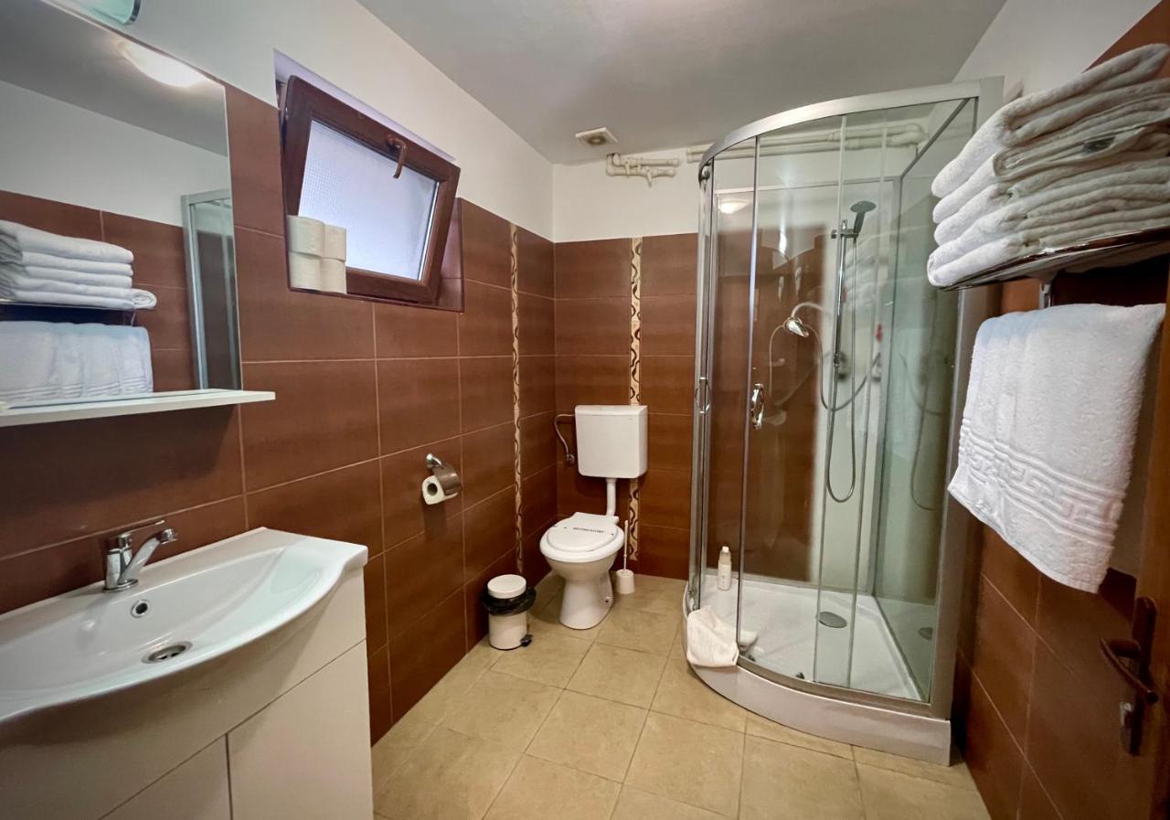 Vamabel House Bed & Breakfast Vama Veche Exterior foto